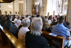 Feier der 1. Heiligen Kommunion in Sankt Crescentius (Foto: Karl-Franz Thiede)